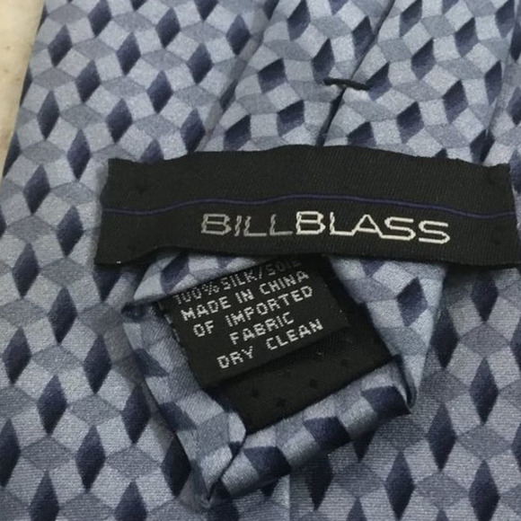 BILL BLASS SILK TIE - Picture 4 of 9